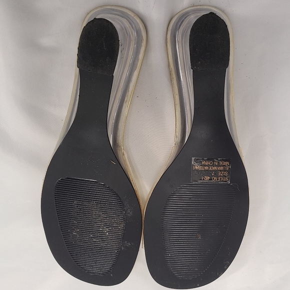 Varsavia Viamara Gold Platform Sandals - Picture 6 of 7